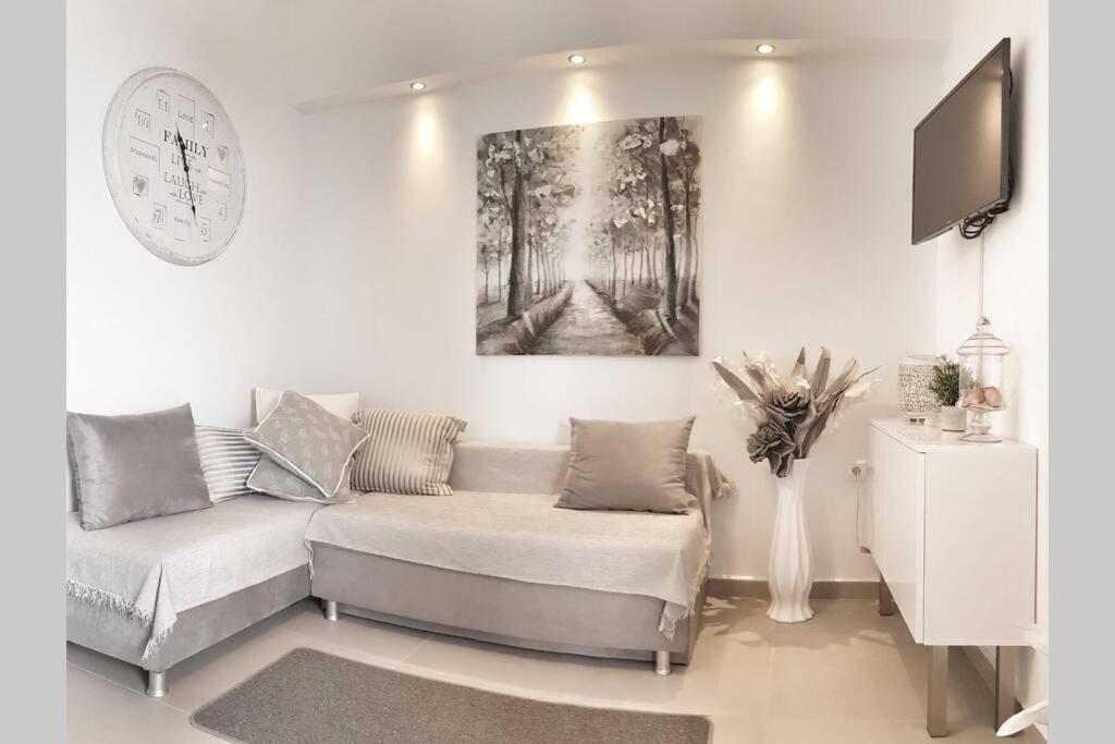 Polychrono New 2 Bedroom Apt. Just By The Sea! Zewnętrze zdjęcie