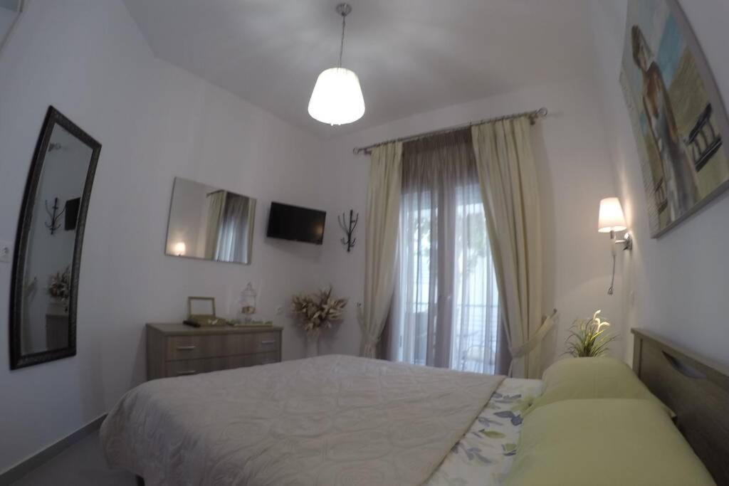 Polychrono New 2 Bedroom Apt. Just By The Sea! Zewnętrze zdjęcie