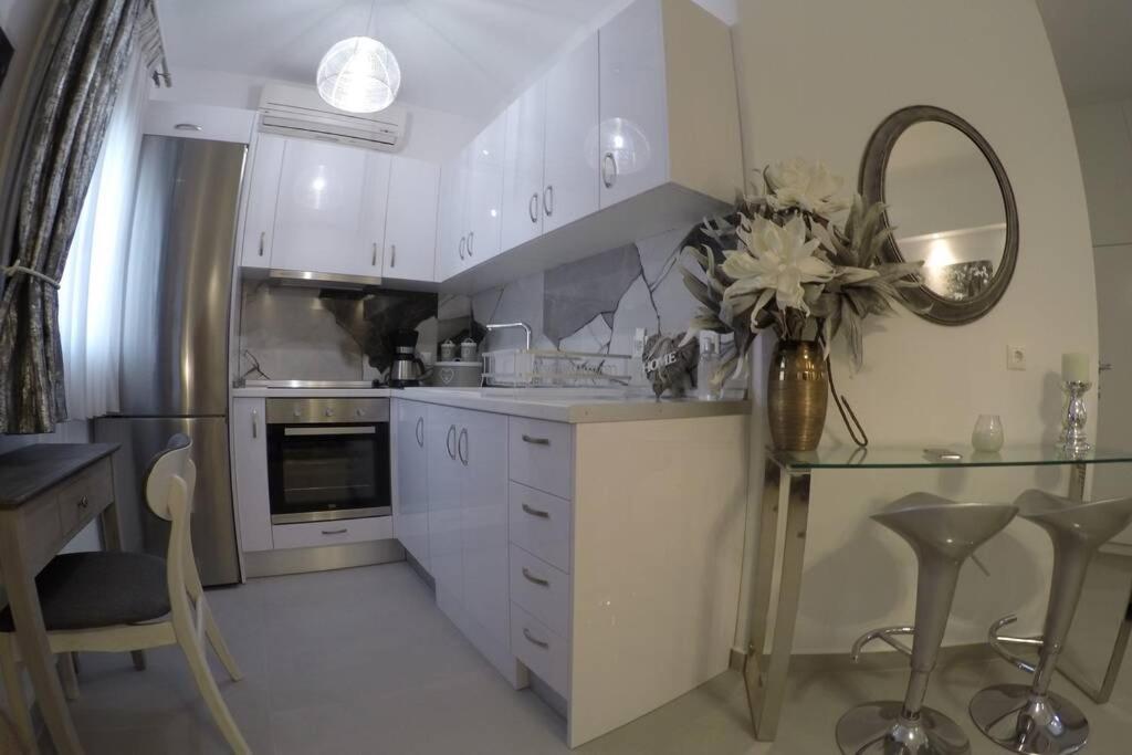 Polychrono New 2 Bedroom Apt. Just By The Sea! Zewnętrze zdjęcie