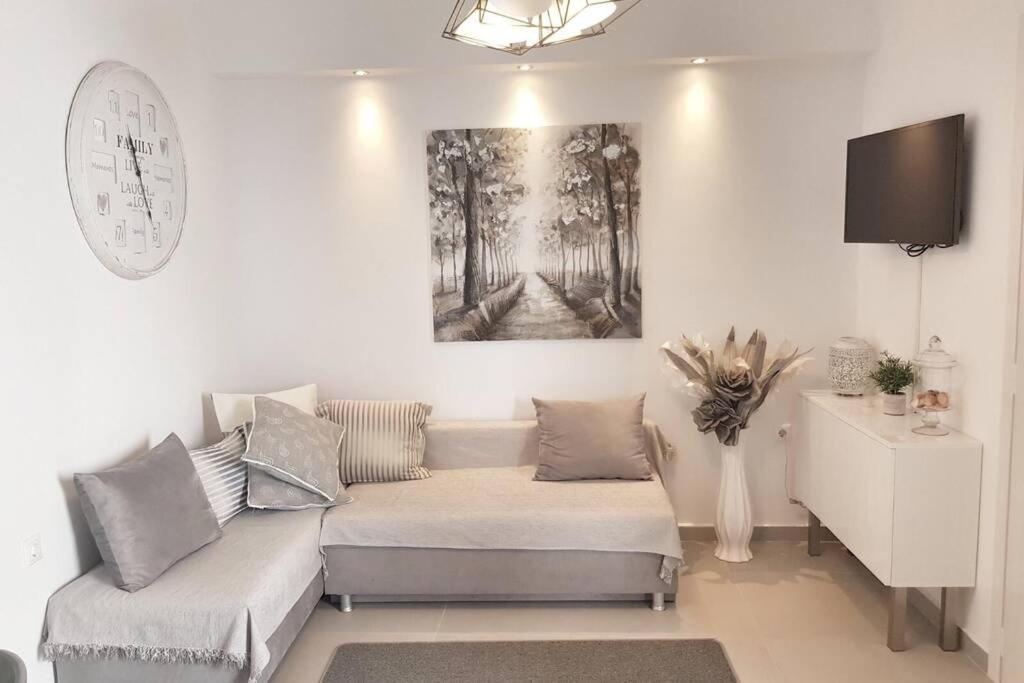 Polychrono New 2 Bedroom Apt. Just By The Sea! Zewnętrze zdjęcie