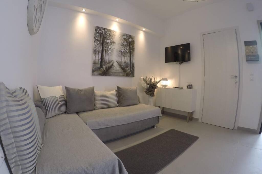 Polychrono New 2 Bedroom Apt. Just By The Sea! Zewnętrze zdjęcie